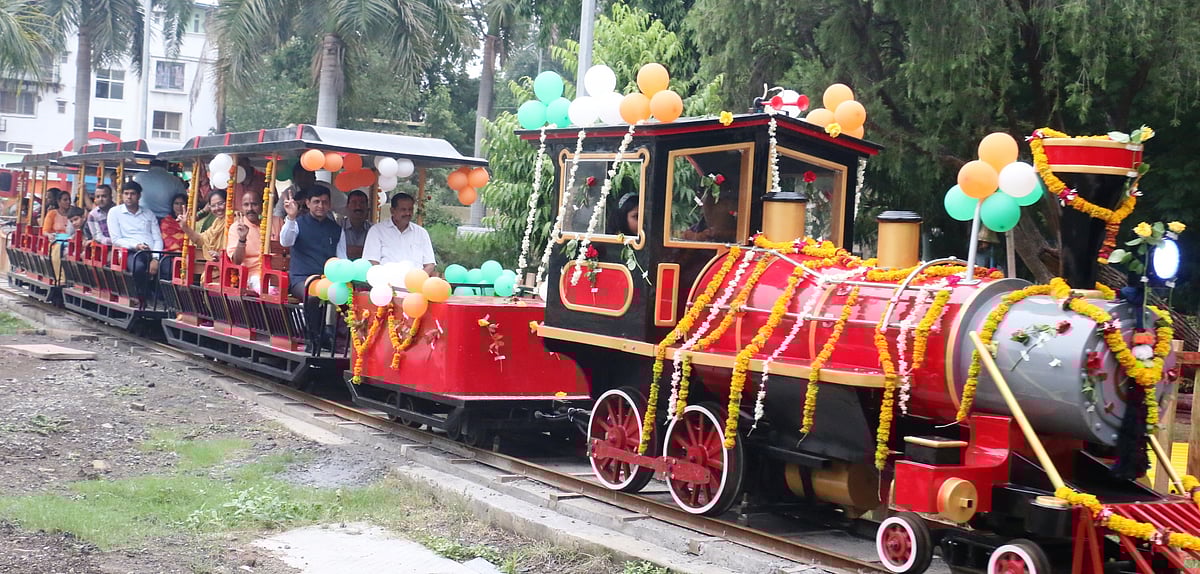 ‘Vande Indore’ Toy Train Rolls Out At Nehru Park, Relaunched After Gap