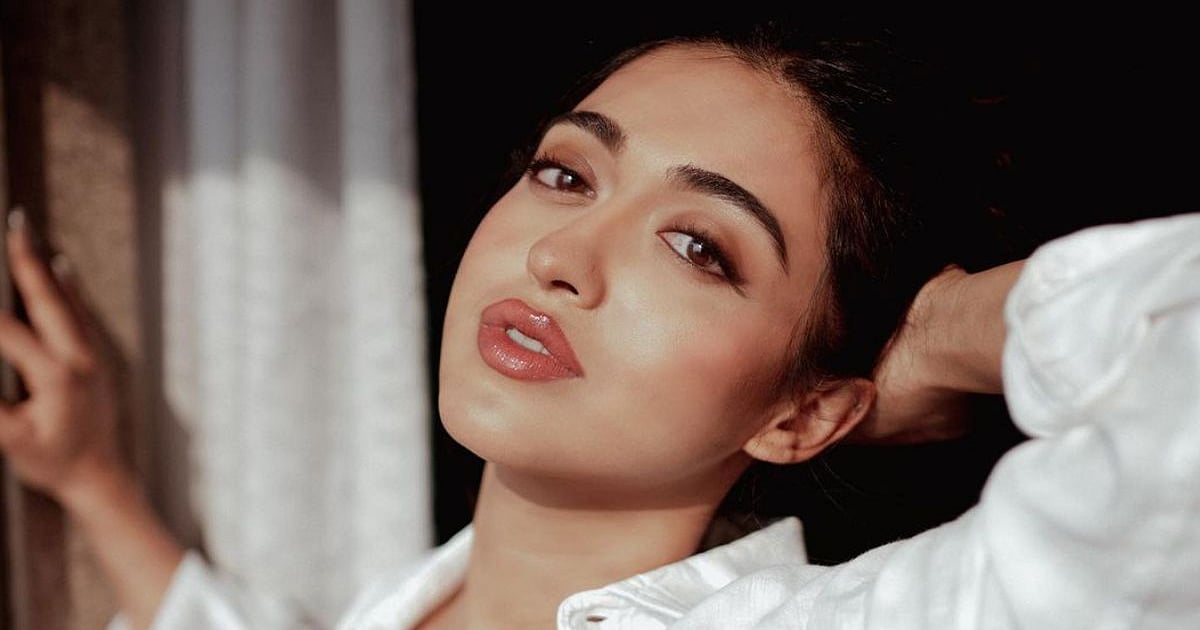 Gayatri Bhardwaj On Debuting In Tiger Nageswara Rao: I'm Playing A Completely Different Character, You Won't Be Able To Recognise Me - Vimarsana News