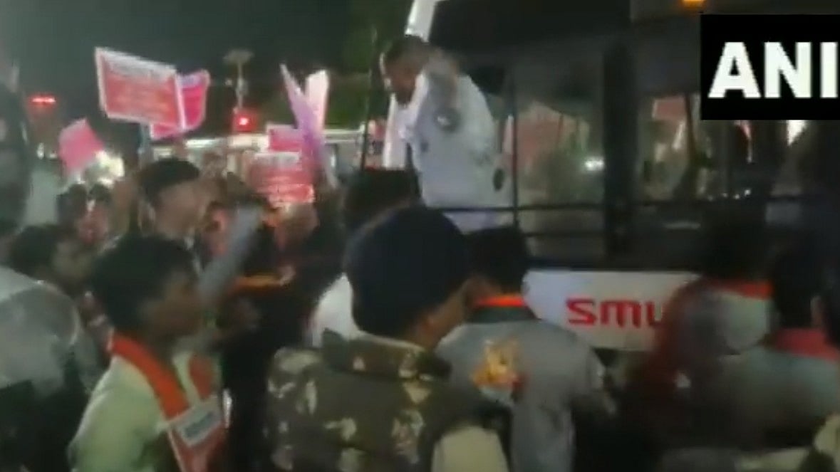 Indore: ADG Begins Probe Into Police  Action Against Bajrang Dal - Vimarsana News