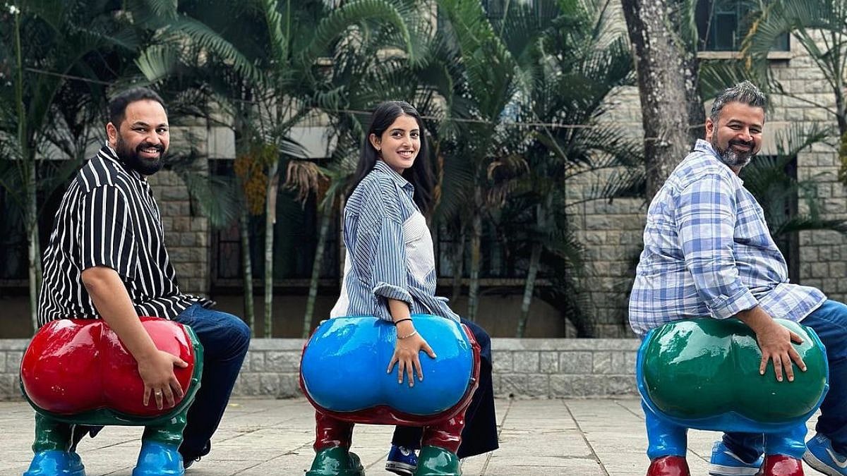 Navya Naveli Nanda Enjoys Her 3 Idiots Moment At IIM Bangalore - Vimarsana News