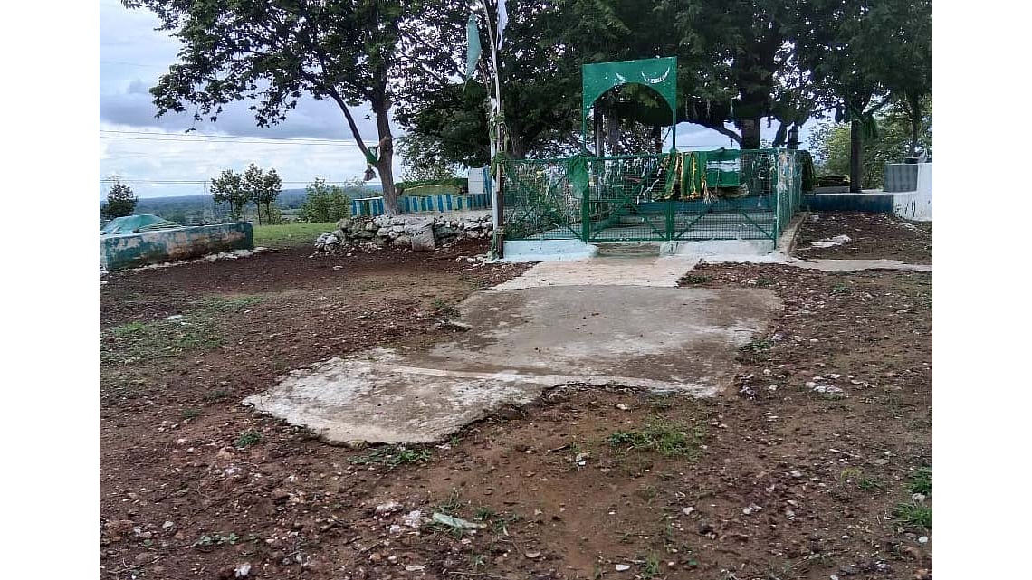 Bhopal: Urs Fair Triggers Controversy, Admin Seeks Police Opinion - Vimarsana News