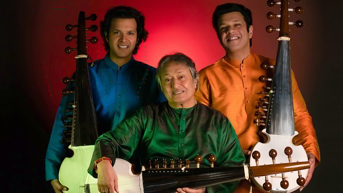 Mumbai Legendary Sarod Maestro Ustad Amjad Ali Khan Along With His