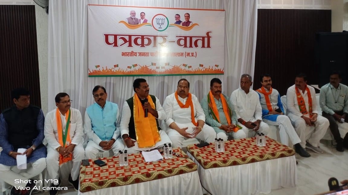 Madhya Pradesh: `Jan Aashirwad Yatra is reaching over 2.5L a day’, Says ...