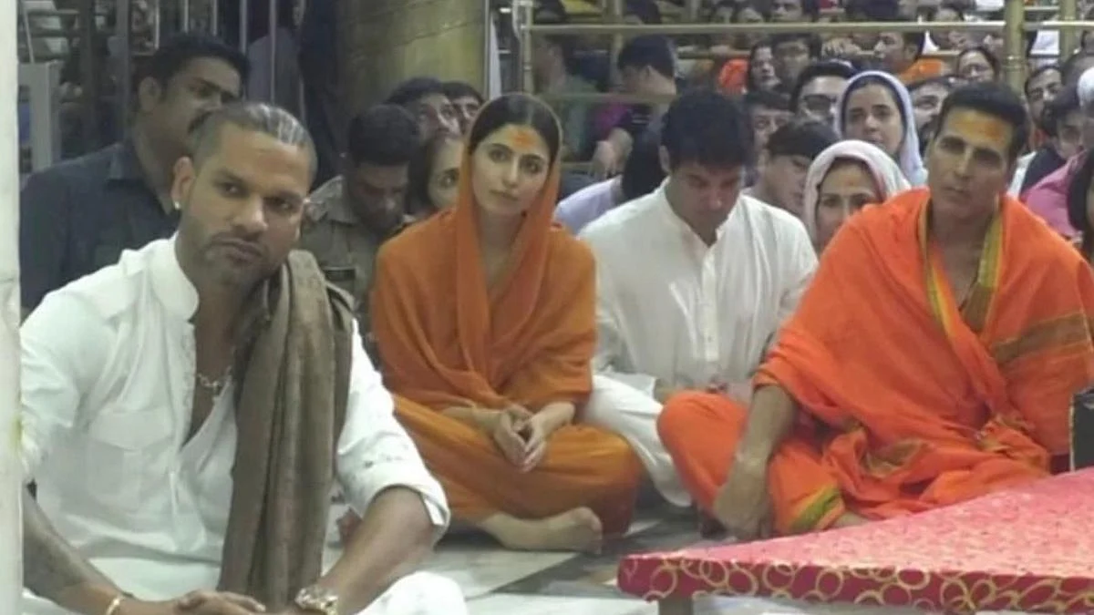 akshay kumar, mahakaleshwar temple,