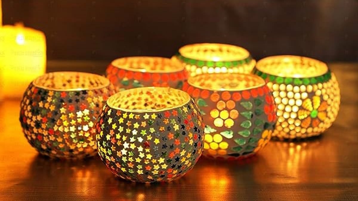 Festive Blues: Transform Your Workspace Into A Festive Heaven With ...