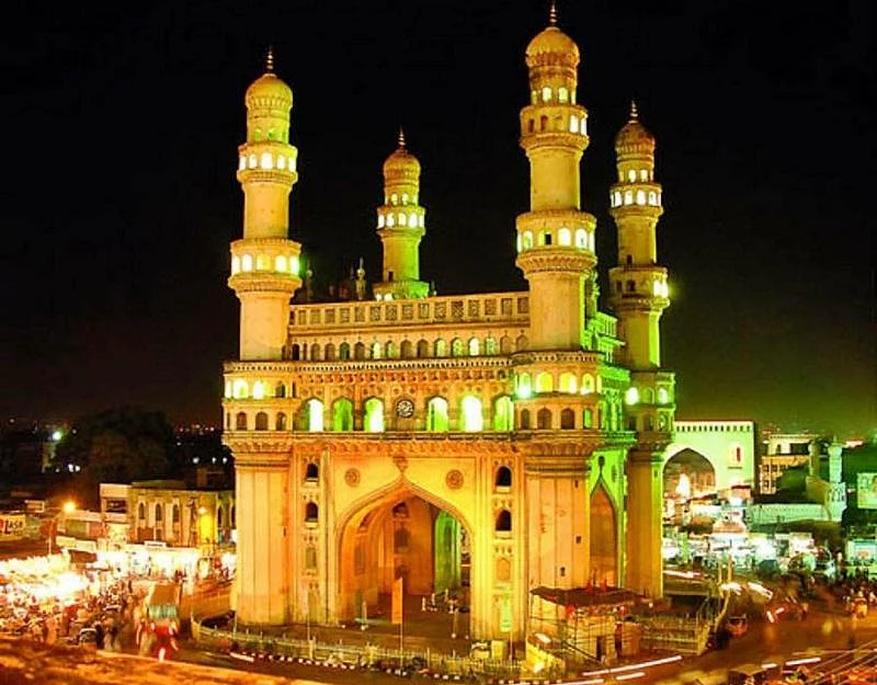 Charminar<br />Picture credits: www.hdwallpapersphotos.com