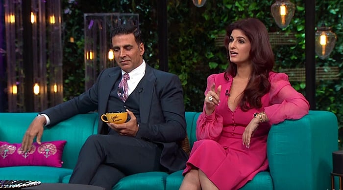 Twinkle Akshay Kumar Tickle Funny Bones On Karan Johar Couch In