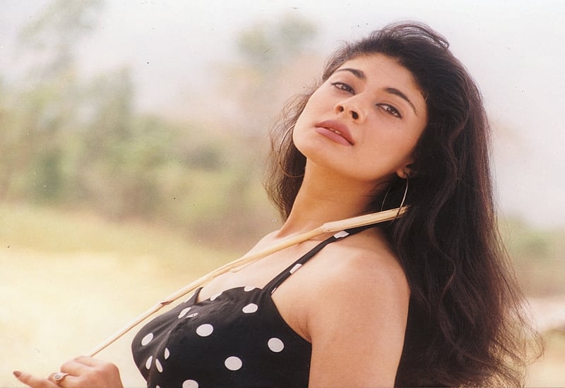 Bollywood S Forgotten Stars 10 Surprising Facts About Beautiful