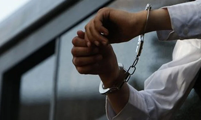 Madhya Pradesh: Clerk caught taking Rs 50,000 bribe to clear retd teacher's dues in Khargone