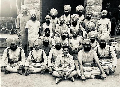 Kesari Read The True Story Of Akshay Kumar S Film On Battle Of Saragarhi