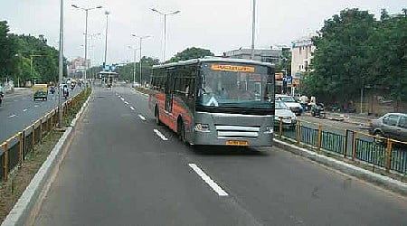 Indore: IMC commissioner Pal inspects BRTS corridor - Vimarsana News