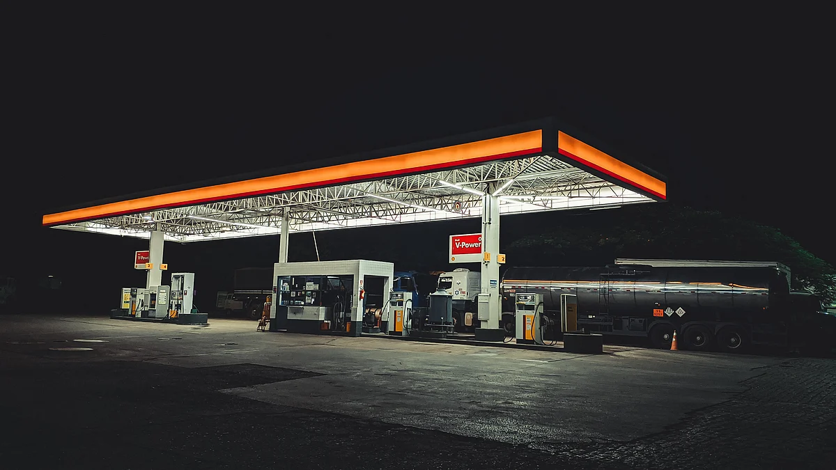 Goa's fuel dealers rue losses after sudden excise duty and Vat cut on petrol, diesel