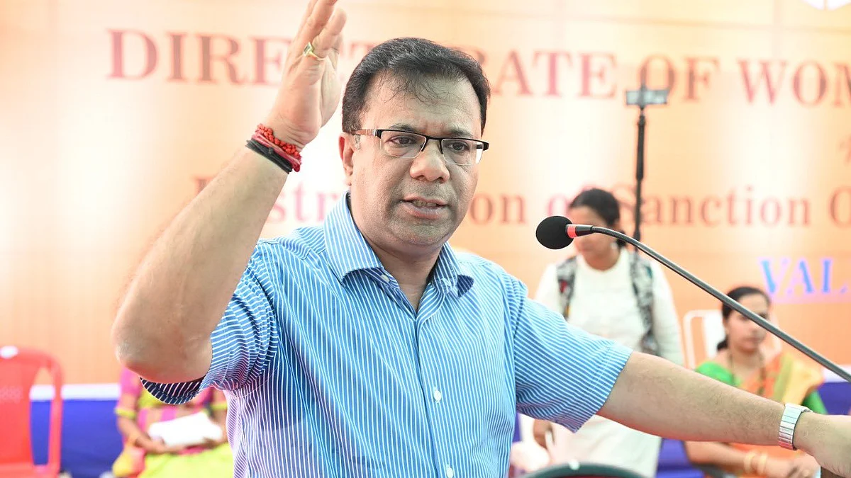Health Minister Vishwajit Rane threaten to sue Girish Chodankar for defamation