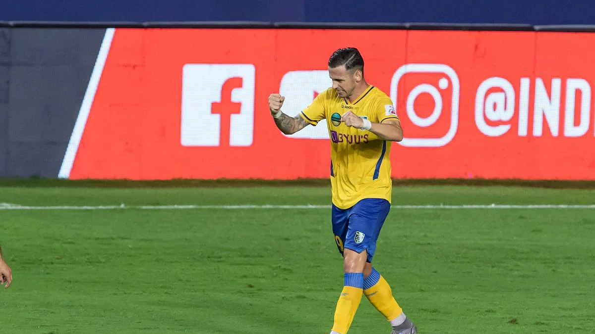 ISL 2021-22: Kerala Blasters topple Hyderabad FC to reach the top of the table