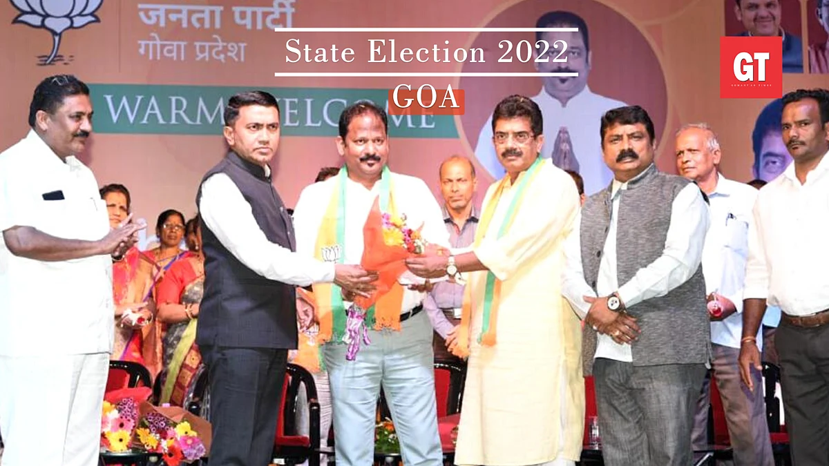 MGP's candidate Pravin Arlekar joins BJP