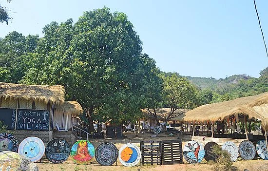 <div class="paragraphs"><p>Earth Yoga Village, Palolem</p></div>
