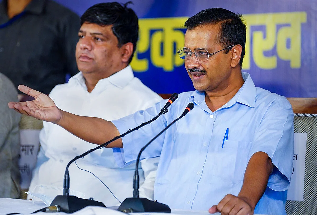 <div class="paragraphs"><p>Arvind Kejriwal addressing a press conference in Panaji </p></div>