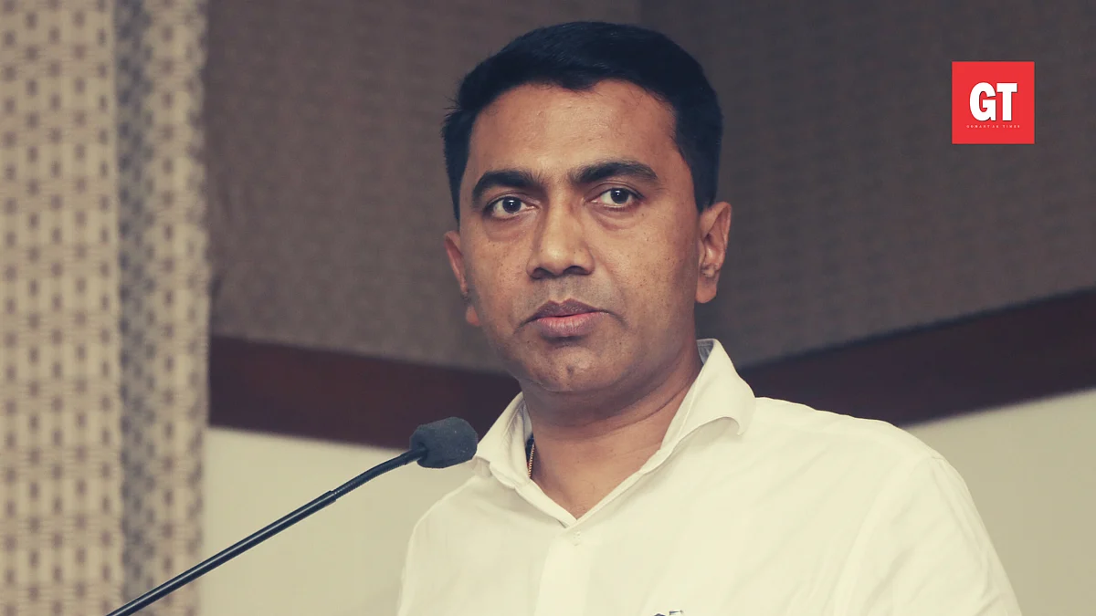 Pramod Sawant reaches Delhi to discuss course of action