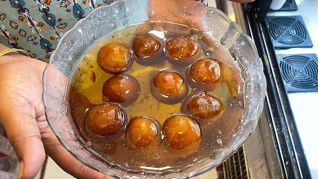 Gulab jamun