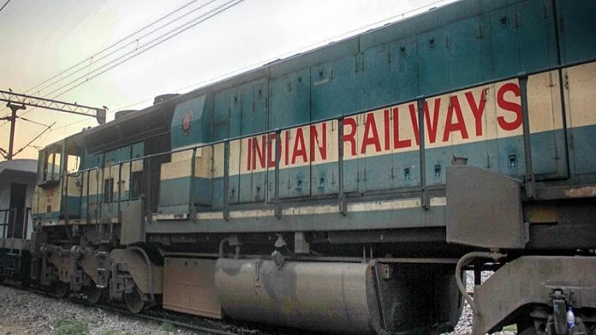Getting private rail on track