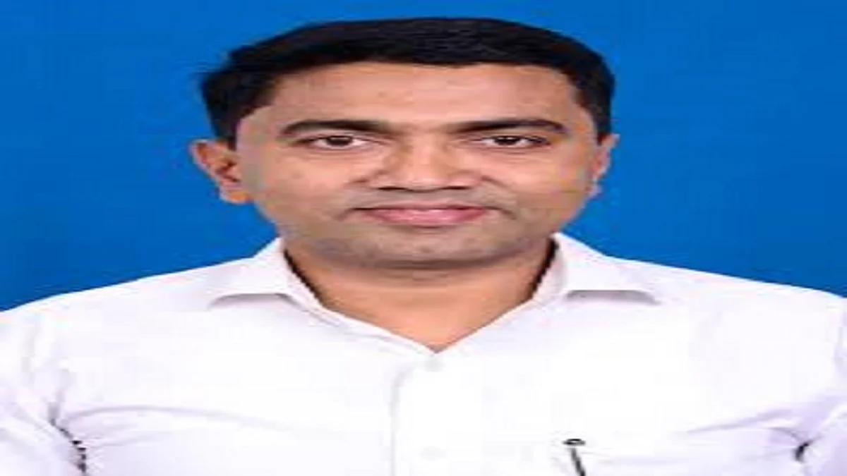 CM announces legislation to protect journalists