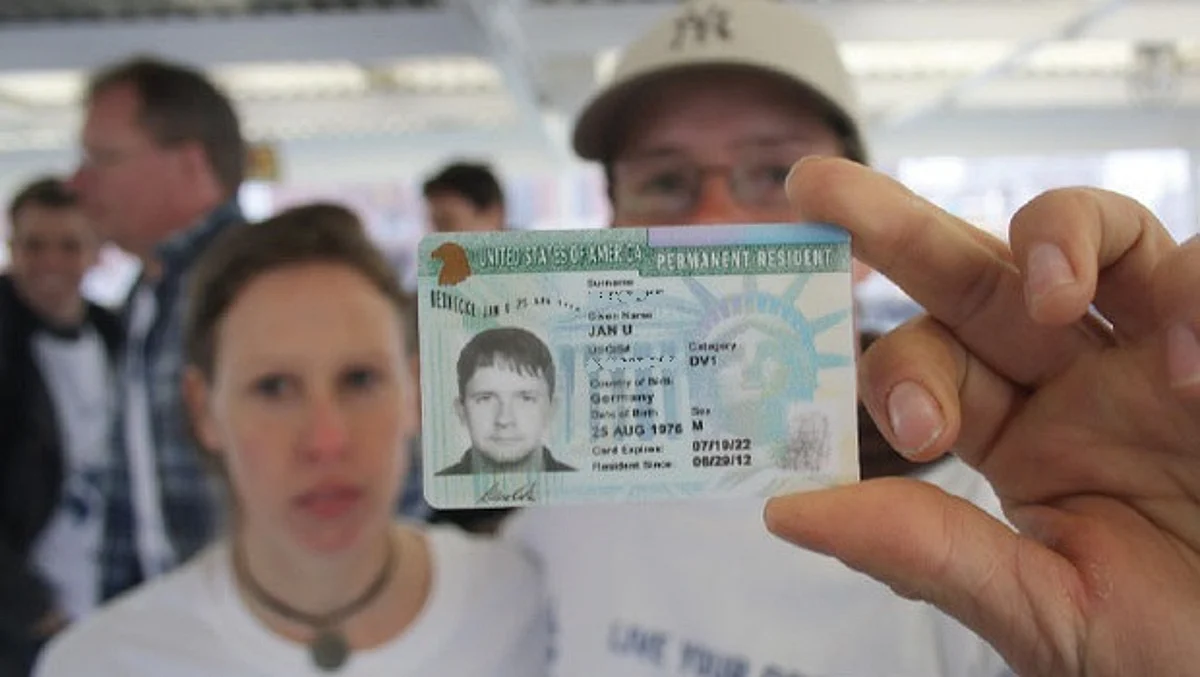 Legislation introduced in Congress to give Green Cards to foreign nurses and doctors