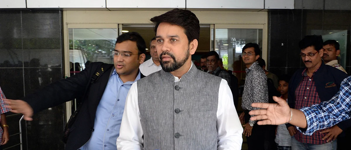 SC asks ex-BCCI prez Thakur to tender unconditional apology