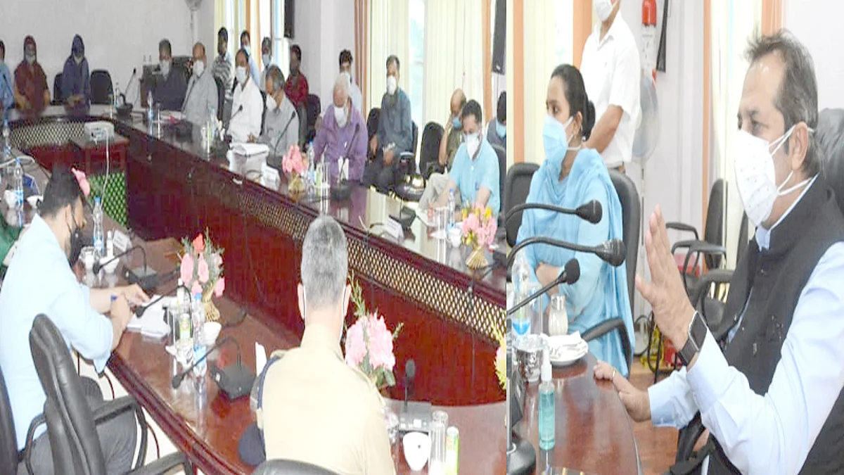 Advisor Baseer Khan reviews functioning of Manasbal Development Authority