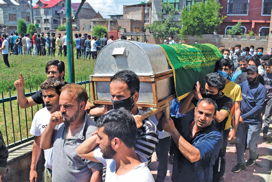 Leopard mauls 4-year old girl in Budgam
