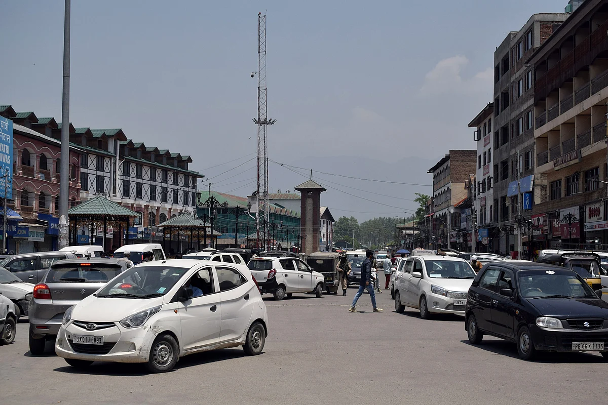 Markets open after two days of weekend Corona curfew