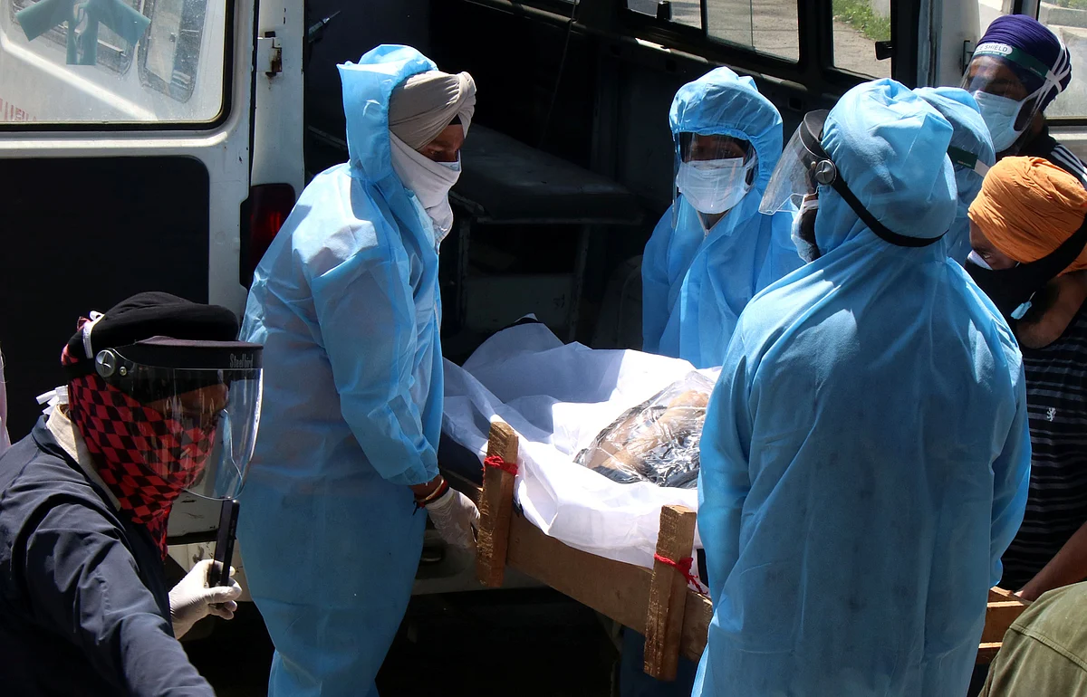 16 more die of COVID-19 in J&K, toll 3,923