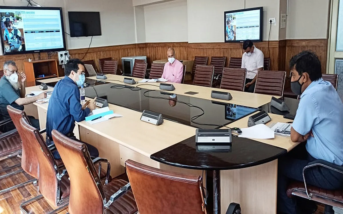 CS reviews functioning of Public Distribution System