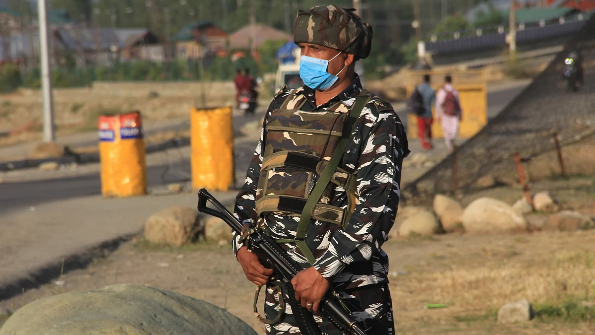 Violence down by 50%, Kashmir heading towards stability: GOC 15 Corps