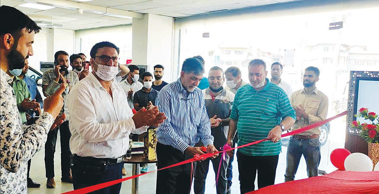 Bolero Neo launched at Himalayan Motors