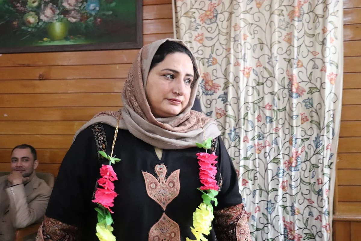 Masarat Kar elected president of Municipal Council Sopore