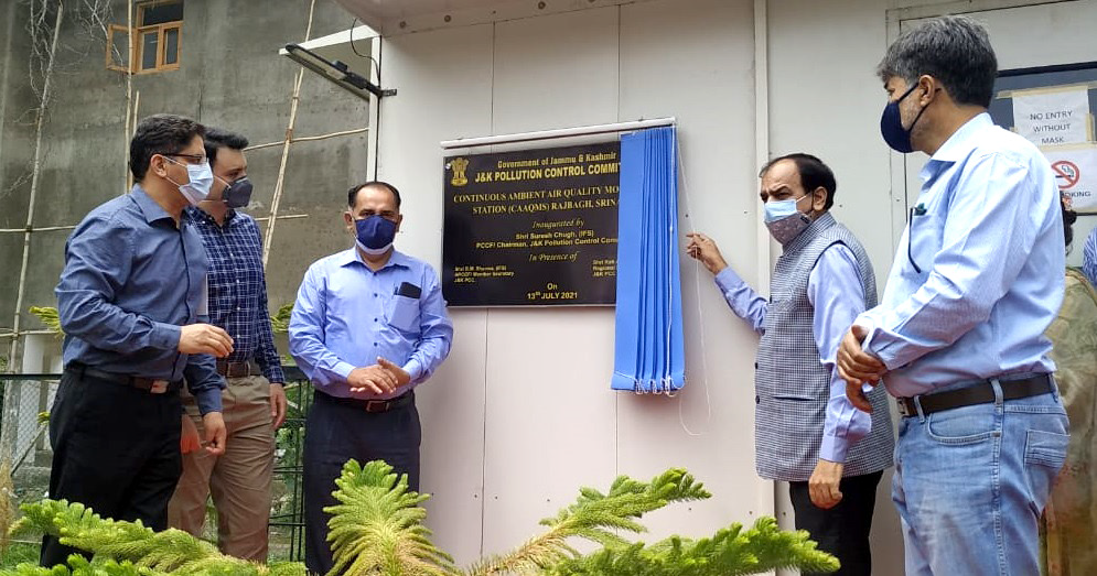 J&K gets its first real-time
air-monitoring station in Srinagar