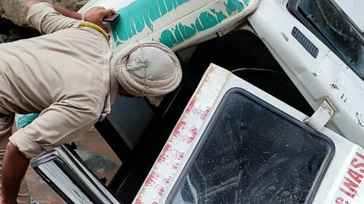 Elderly woman dead, her son, daughter-in-law injured as ambulance plunges into nullah in J&K's Doda