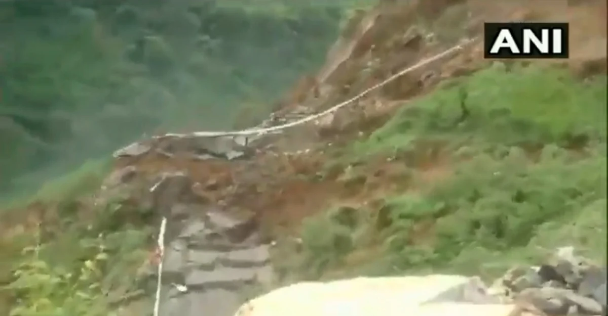Watch: Entire mountain rolls down in Himachal, scary video goes viral