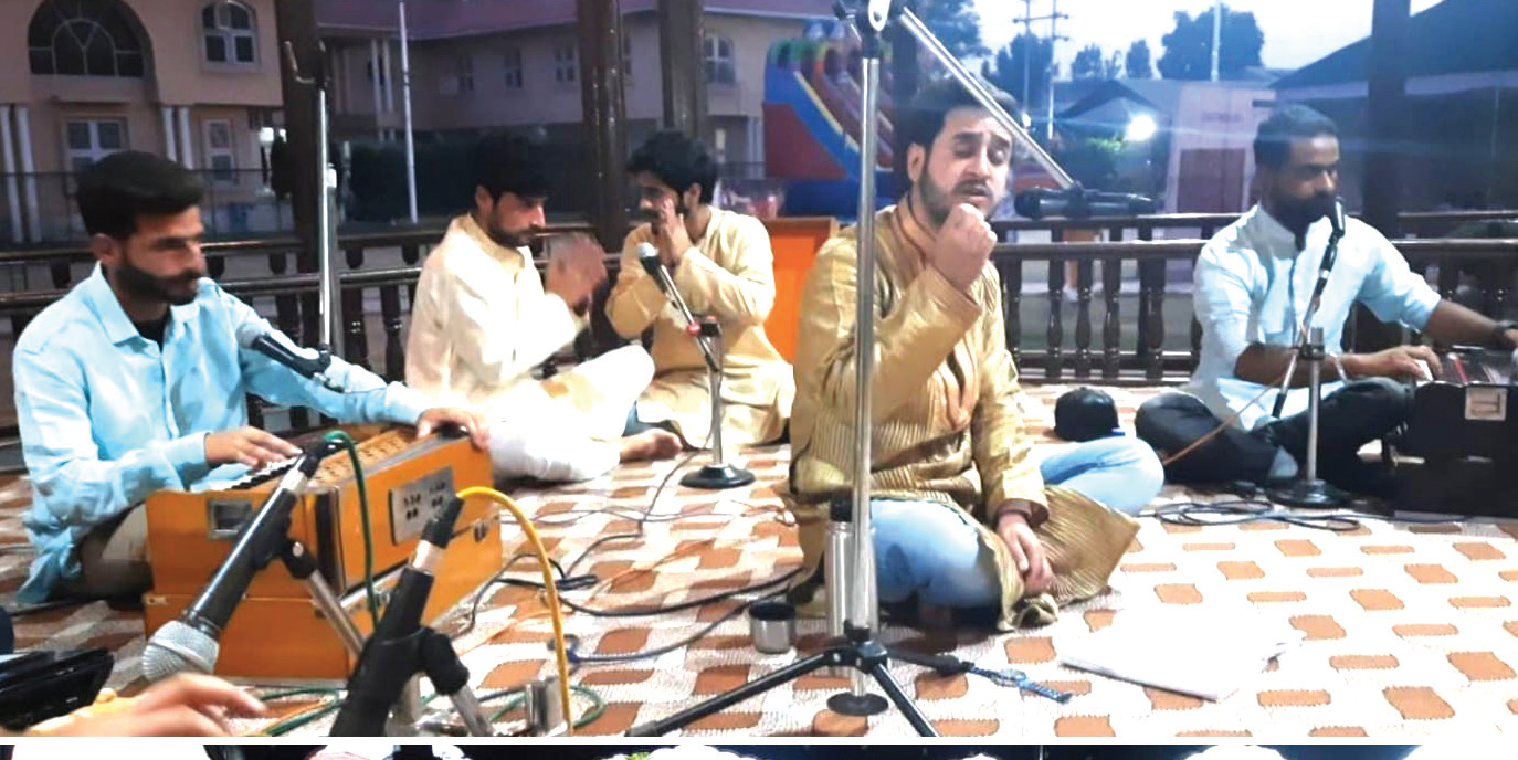 Exhibition at Kashmir Haat evokes warm response