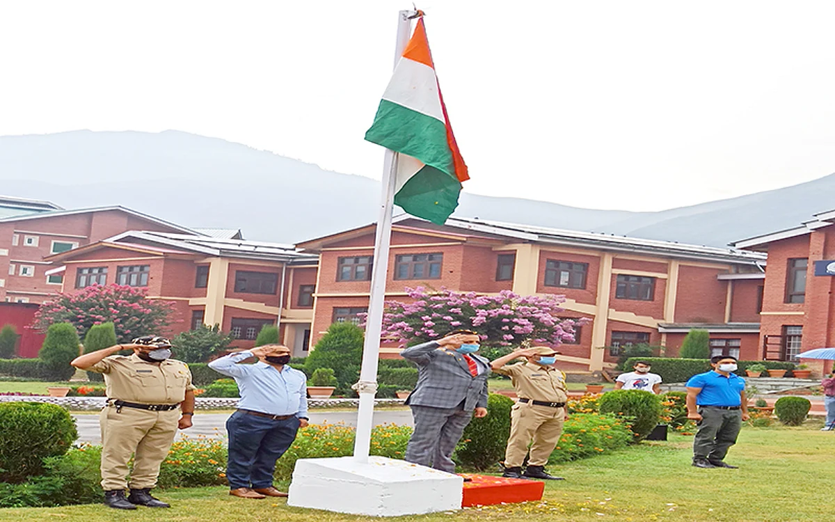 Independence Day celebrated at IUST