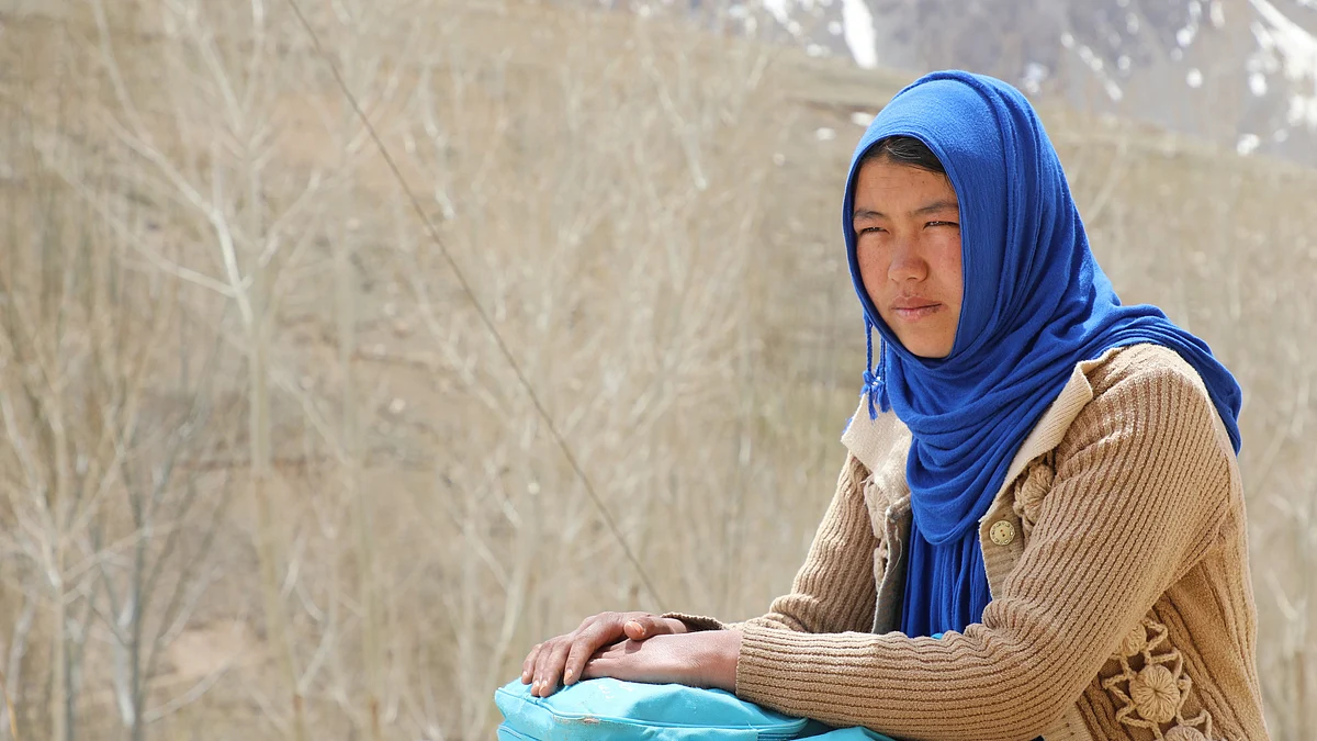 Taliban announces ''amnesty,'' urges women to join government