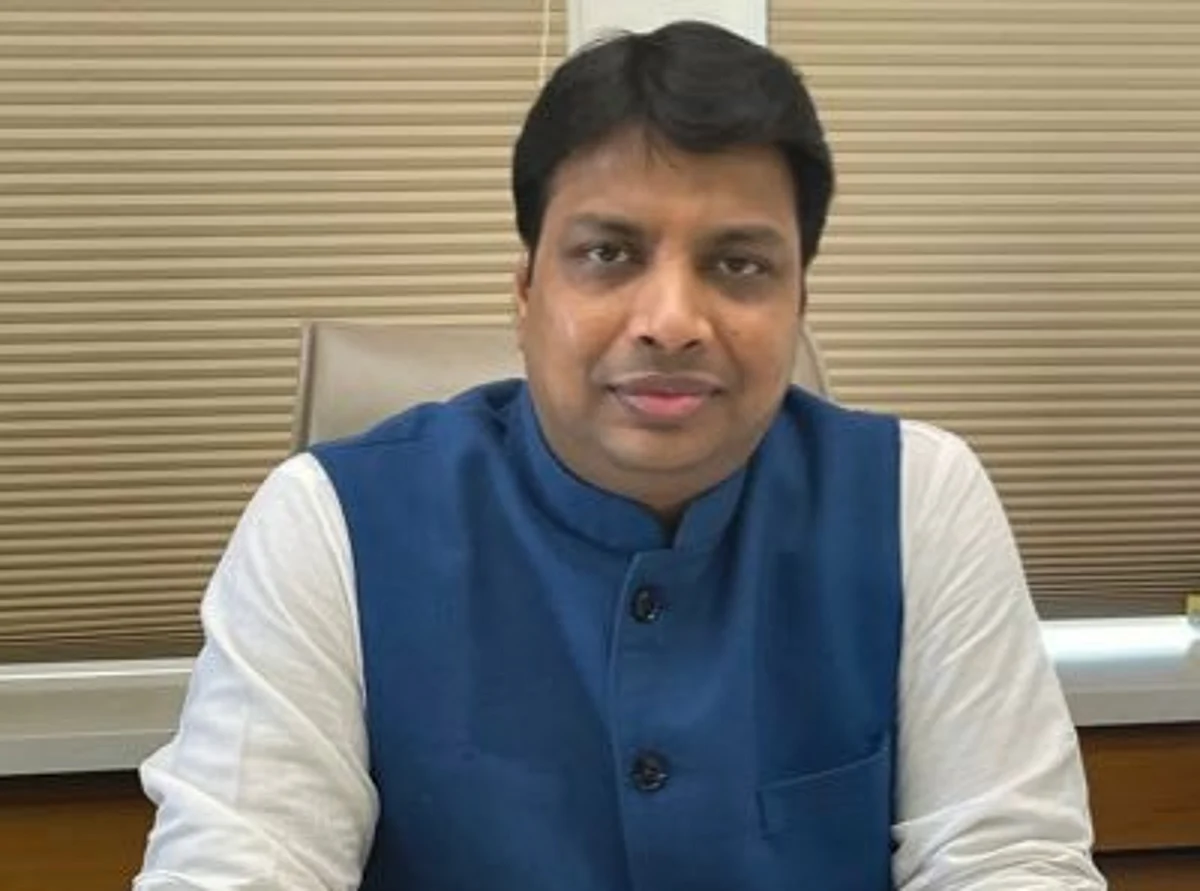 Congress social media department head Rohan Gupta alleged that Twitter is acting against Congress leaders under pressure from the government.