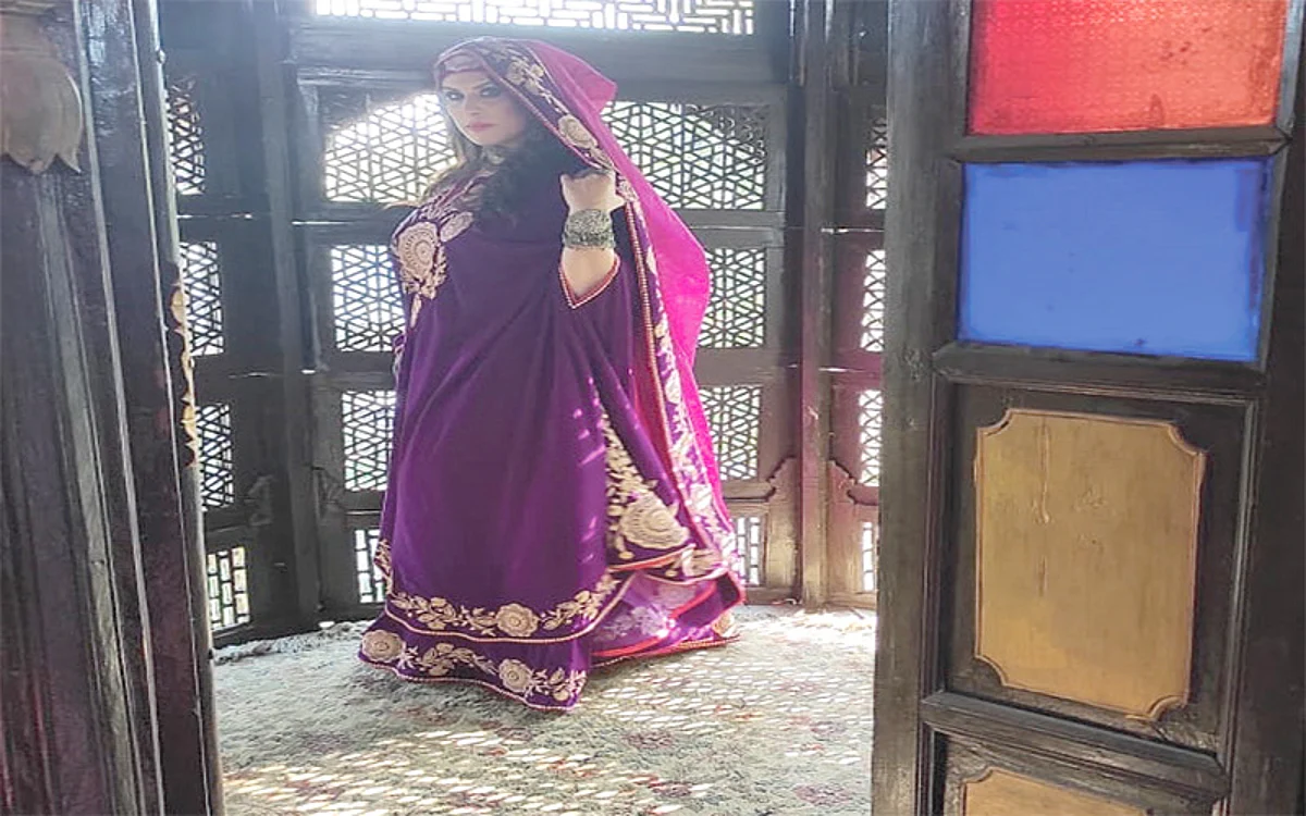 Left job to pursue her dream of fashion designing