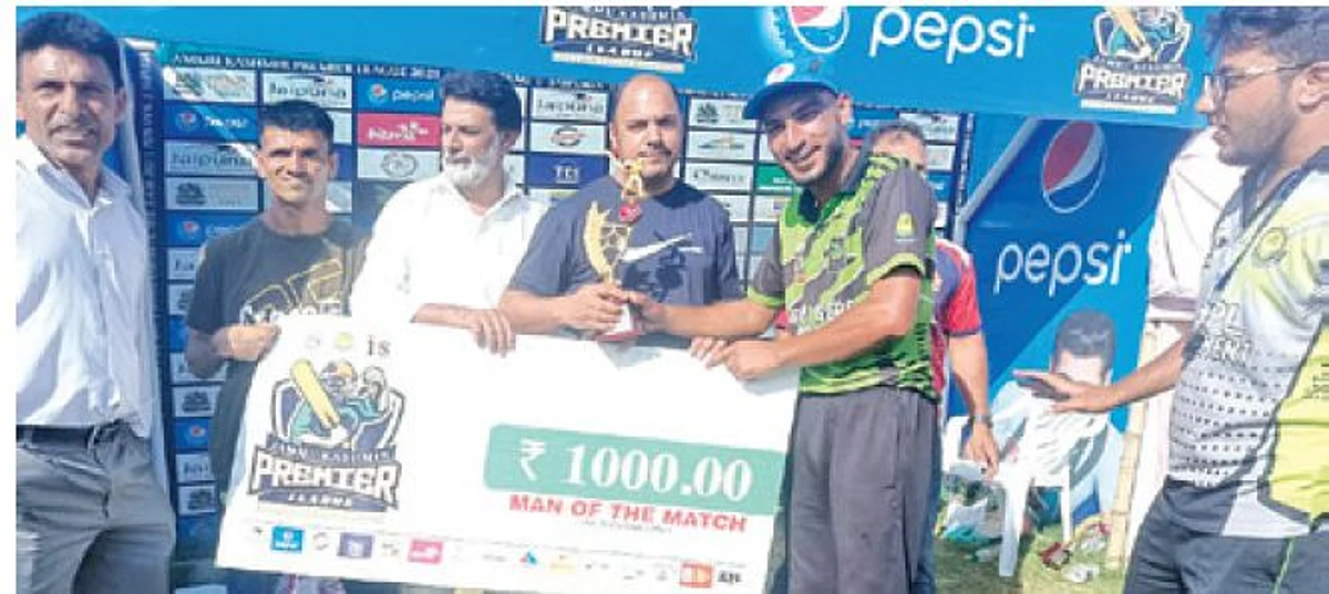 JKPL-1
Birch Blasters Burzahama cruise into semifinal
