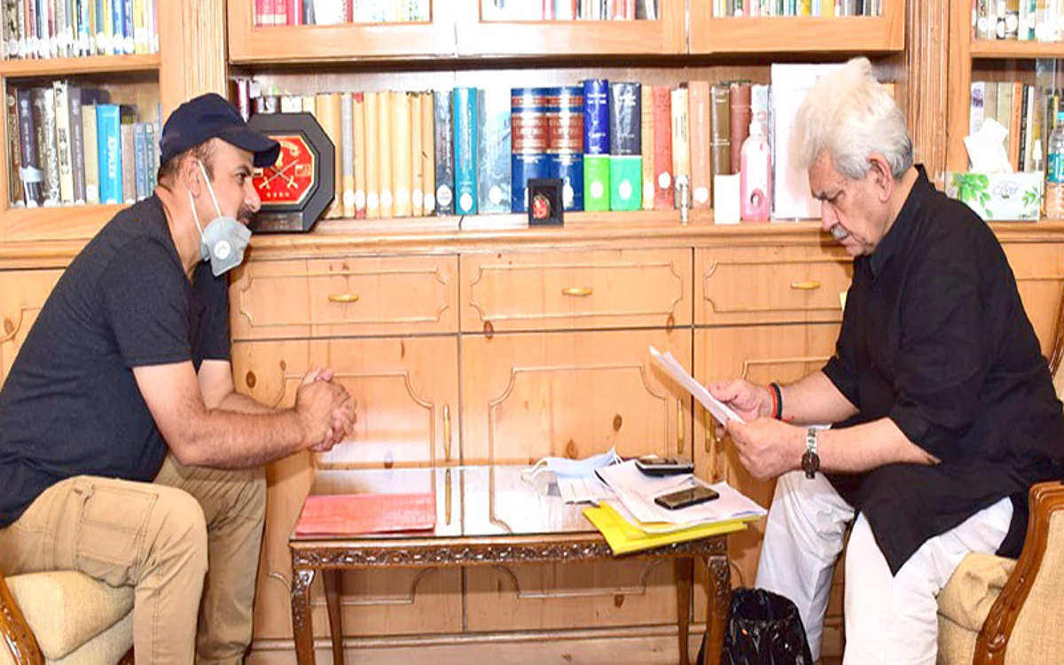 Chairperson WDC, Deputy Mayor, public delegations call on LG Sinha