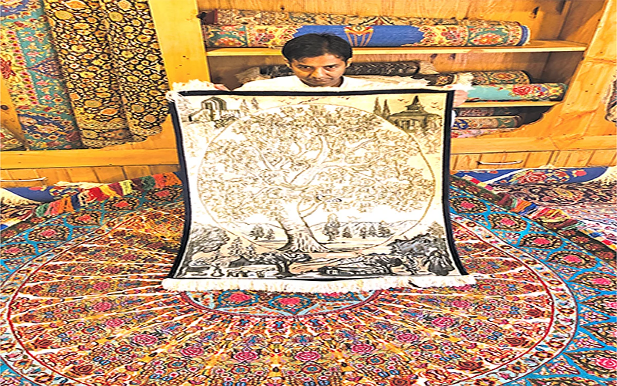 Calligraphy on Carpets