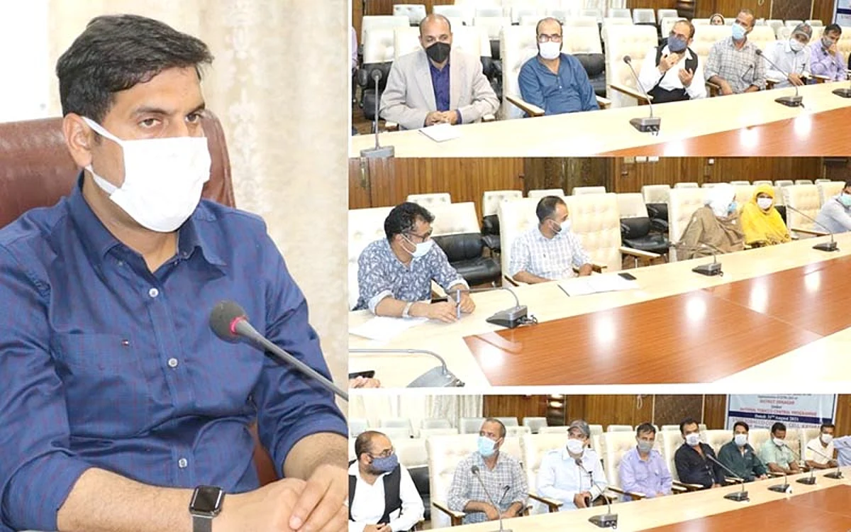 ‘Govt committed to revive traditional crafts’