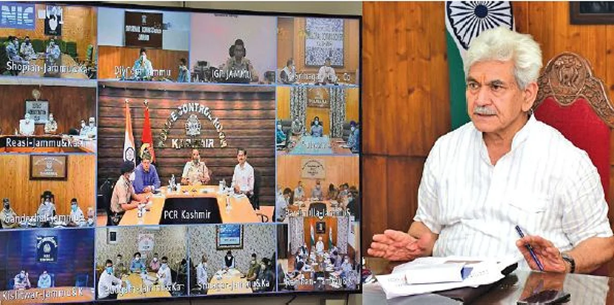 During the meeting with DCs and SPs, the Lt Governor directed the joint team of police & civil administration to strictly enforce Covid protocol and take administrative actions against violators.