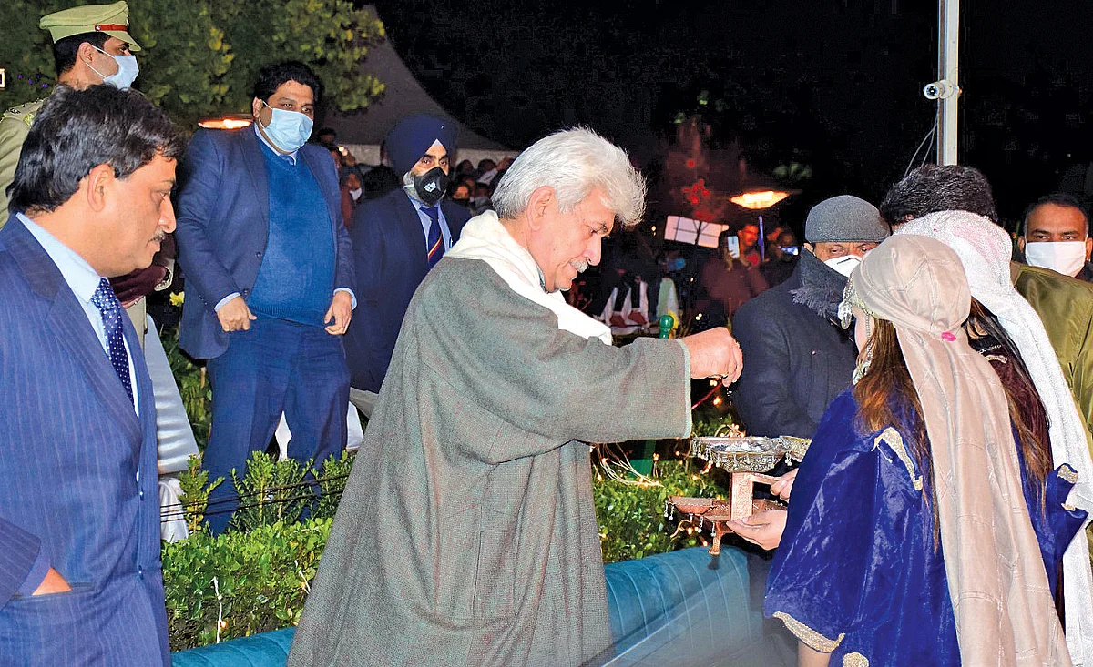 Govt committed to promote iconic role of Rishis, Sufi saints: LG