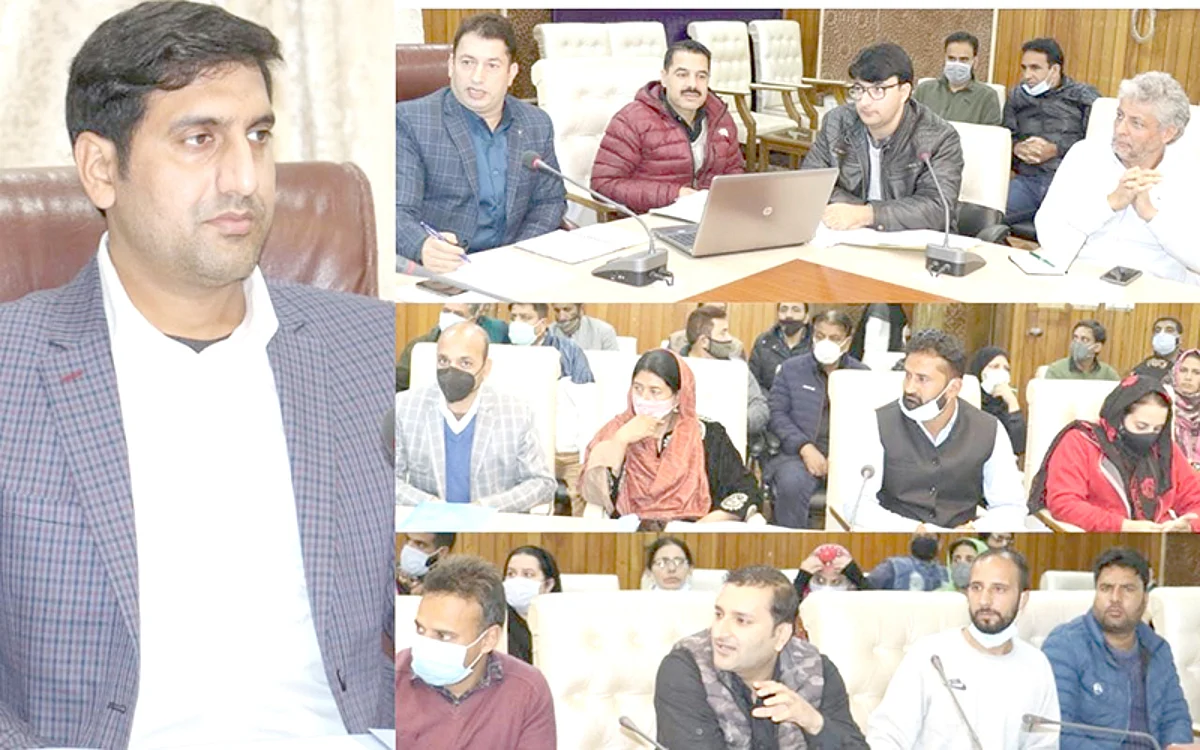 Registration of unorganized workers on e-SHRAM Portal reviewed in Srinagar